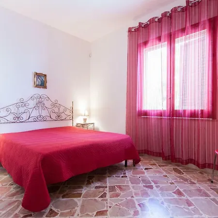 Appartamento Sc027r App In 4 Posti A 50 Mt Dal Mare
