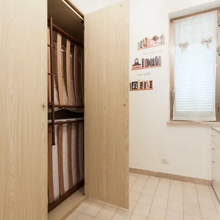 Sc027r App In 4 Posti A 50 Mt Dal Mare Appartamento *